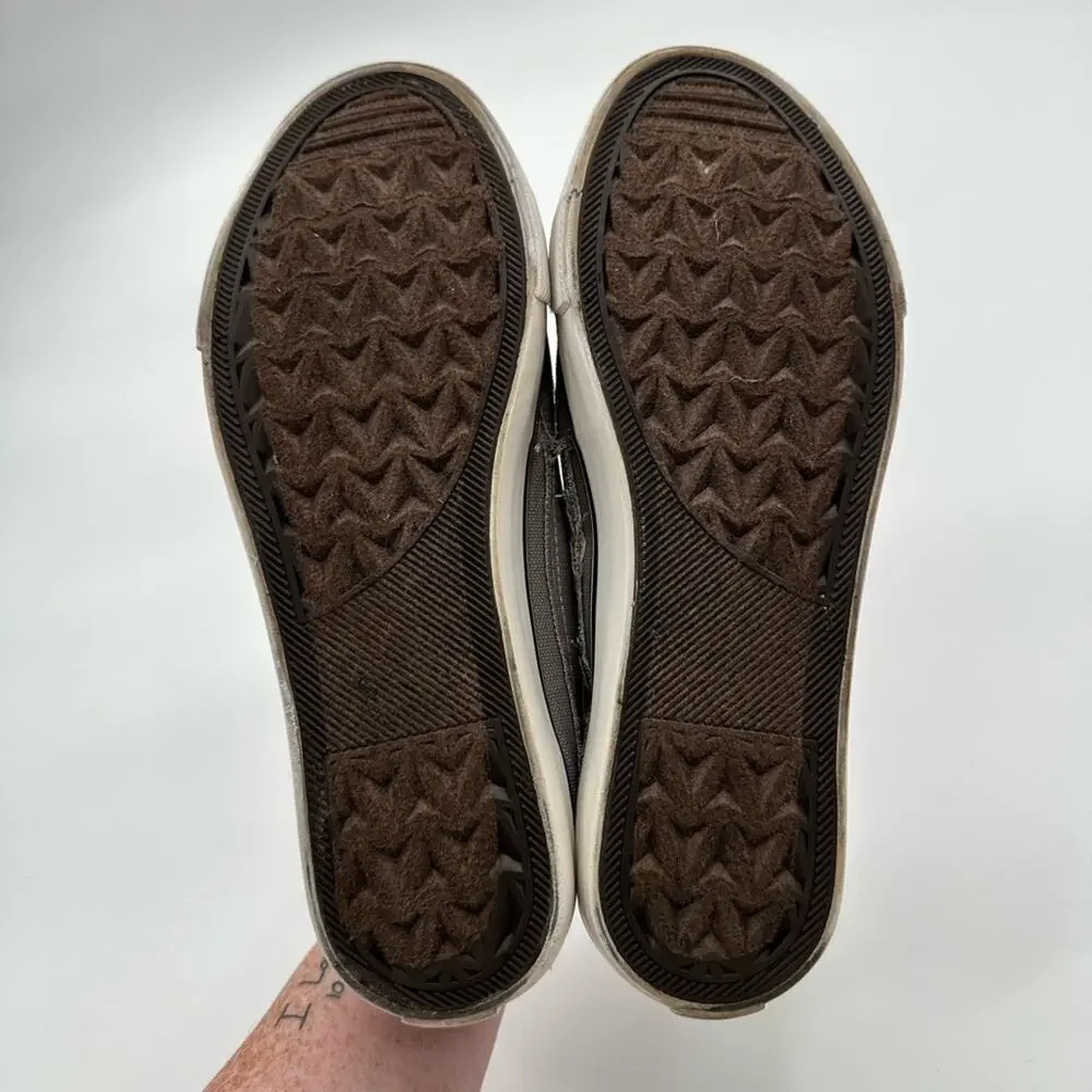 True Religion Korey Gray Distressed Canvas Slip On Sneakers Men's Size 6